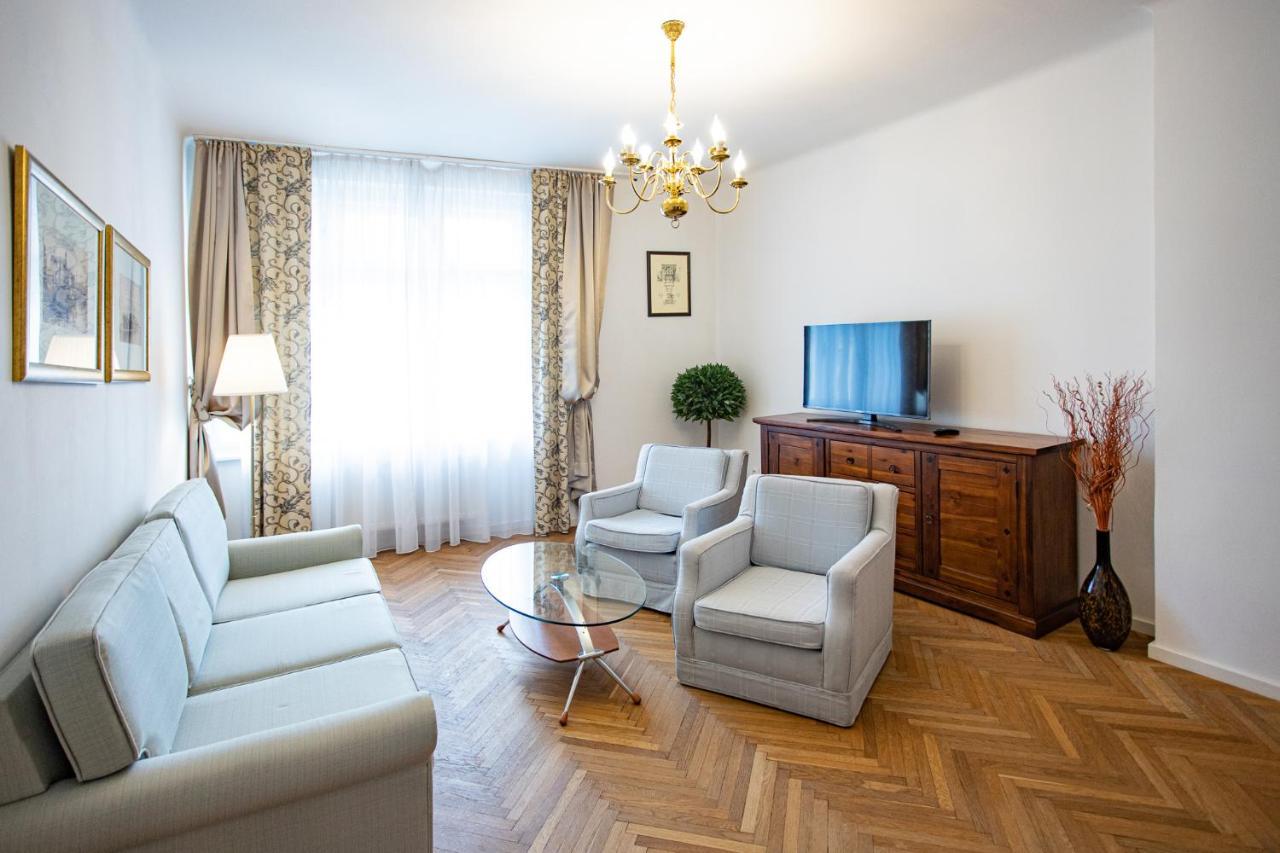 Melissa Apartments كارلوفي فاري المظهر الخارجي الصورة