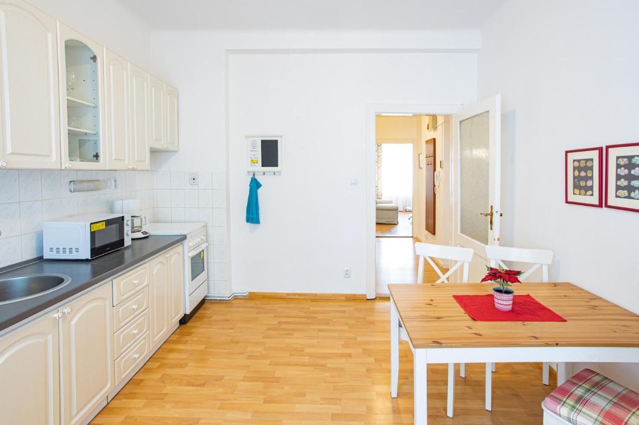 Melissa Apartments كارلوفي فاري المظهر الخارجي الصورة