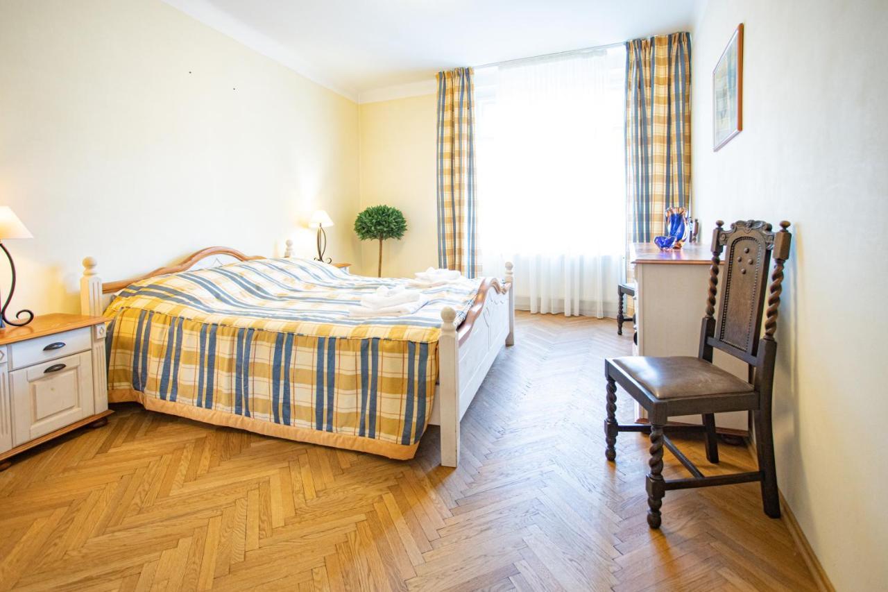 Melissa Apartments كارلوفي فاري المظهر الخارجي الصورة