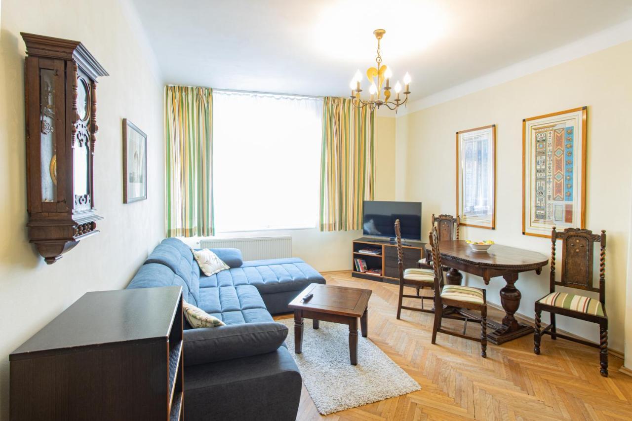 Melissa Apartments كارلوفي فاري المظهر الخارجي الصورة