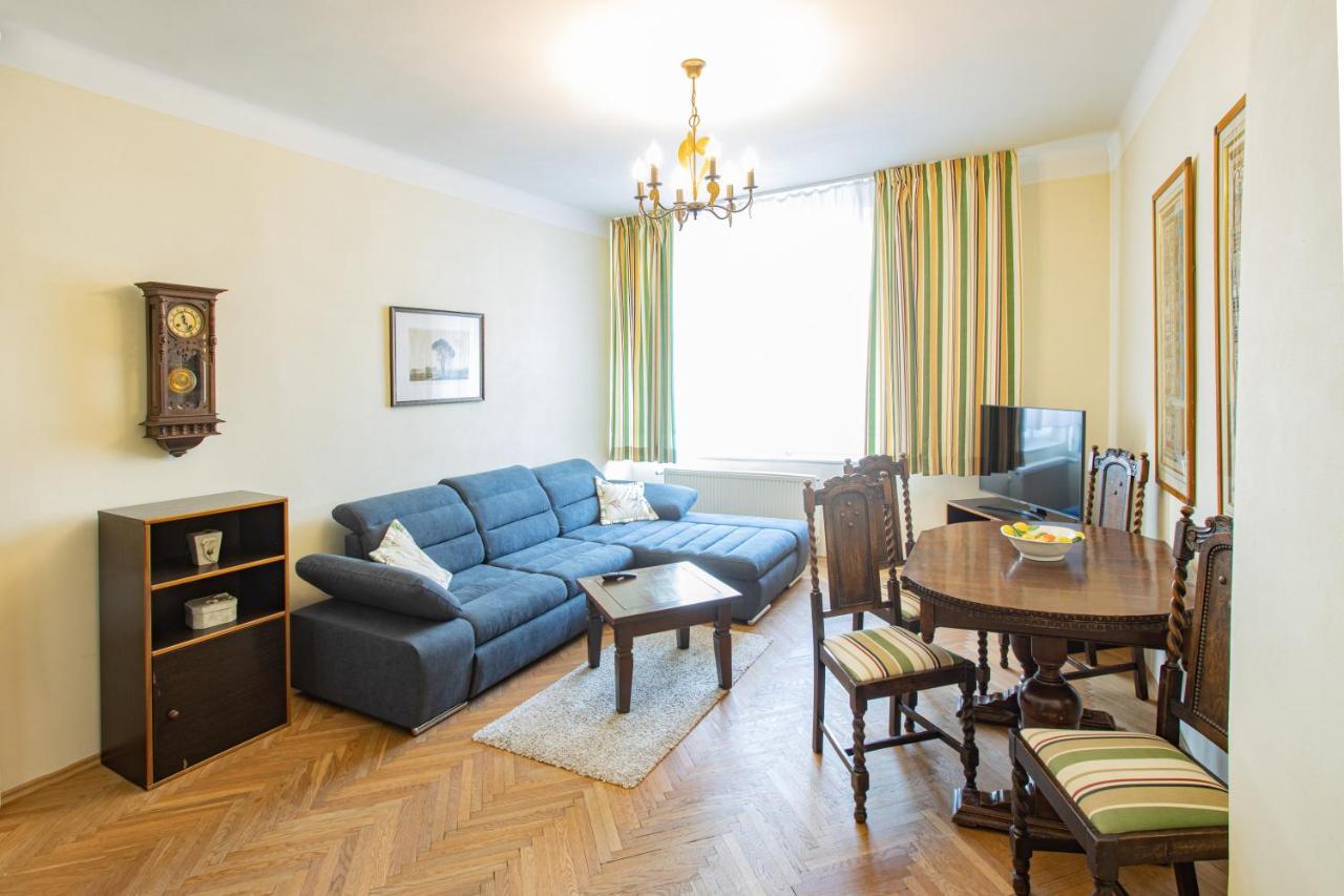 Melissa Apartments كارلوفي فاري المظهر الخارجي الصورة