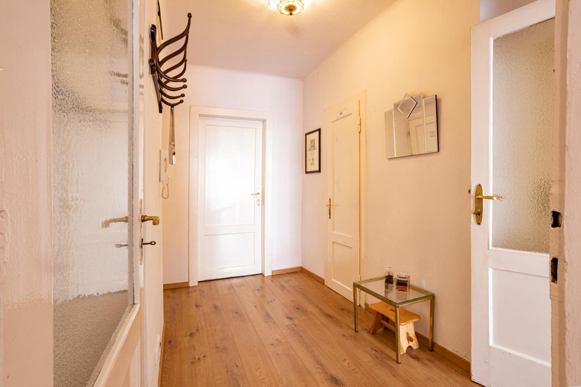 Melissa Apartments كارلوفي فاري المظهر الخارجي الصورة
